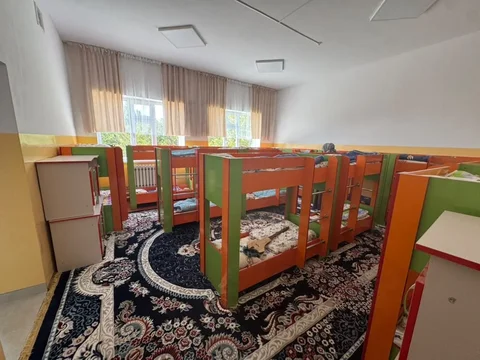 09b8e025-9011-.max-2560x1440.format-webp.jpegquality-90.webp