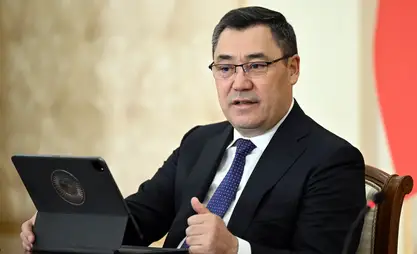 Sadır Caparov, İran'daki Kırgız diplomatlarının güvenliğinin sağlanması talimatını verdi