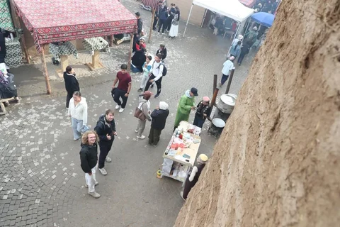 16864891-c0f5-.max-2560x1440.format-webp.jpegquality-90.webp