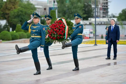 1780648541.max-2560x1440.format-webp.jpegquality-90.webp