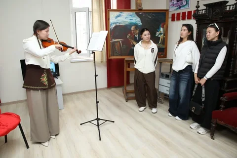 1790743553.max-2560x1440.format-webp.jpegquality-90.webp