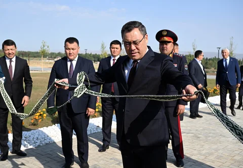 1_fgILKzL.max-2560x1440.format-webp.jpegquality-90.webp