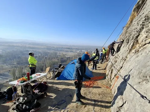 2-20251112_101.max-2560x1440.format-webp.jpegquality-90.webp