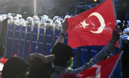 Erdoğan, muhalefeti İmamoğlu'nu desteklemek için mitingler düzenleyerek Türkiye'yi terörize etmemeye çağırdı