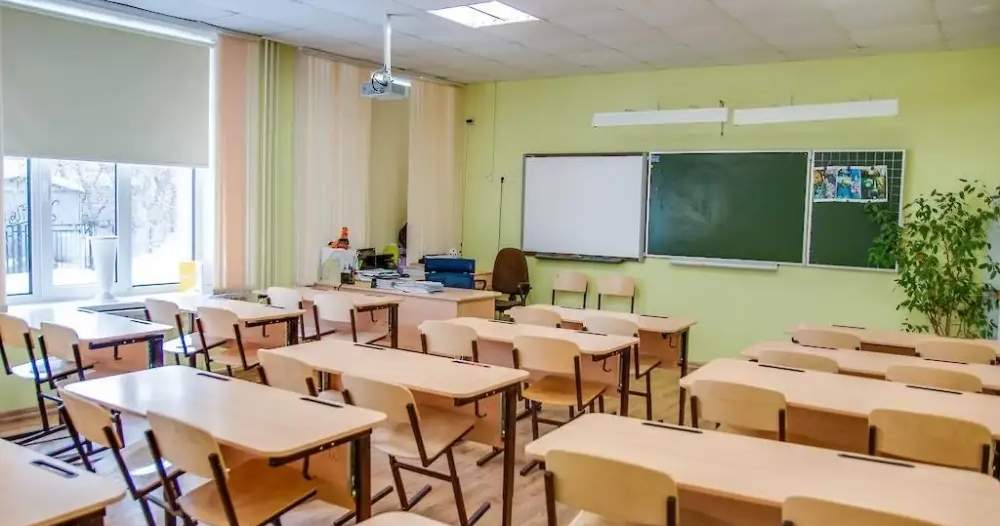 Kırgızistan'da 34 okul ve 28 anaokulu açıldı