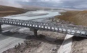 Isık-Köl bölgesinin Ak-Suu ilçesinde Sarı-Caz nehri üzerinde iki köprü hizmete açıldı
