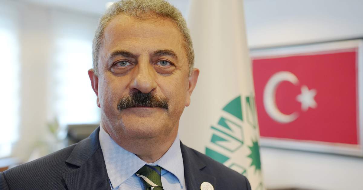 Sayit Yusuf: Buradan ben güzel fikirler çıkararak Türk birliğinin geleceği açısından çok kıymetli i…