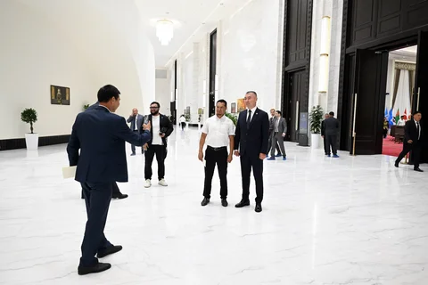 52177868773714_Efo1LSC.max-2560x1440.format-webp.jpegquality-90.webp
