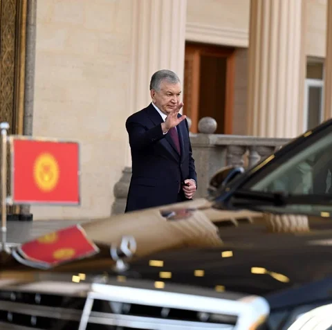 52470818313901_b85bmKL.max-2560x1440.format-webp.jpegquality-90.webp