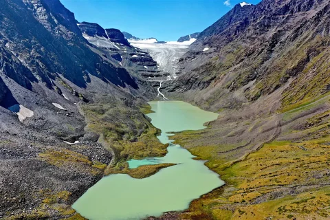 53346591823742_iUTpmA7.max-2560x1440.format-webp.jpegquality-90.webp