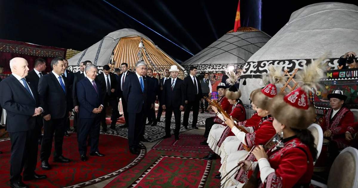 Sadır Caparov Avaza'da BDT ülkeleri ulusal yemekleri festivaline katıldı