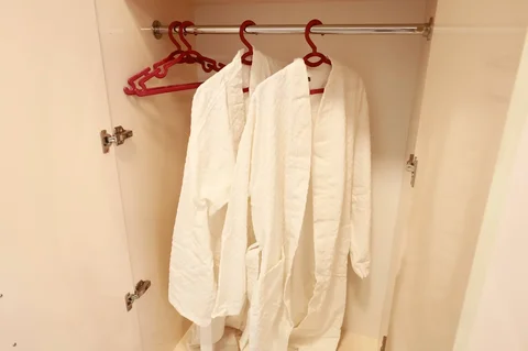 539826964_1221_f8vCpXk.max-2560x1440.format-webp.jpegquality-90.webp
