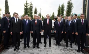 54133315543327_FKCiAxL.max-2560x1440.format-webp.jpegquality-90.webp