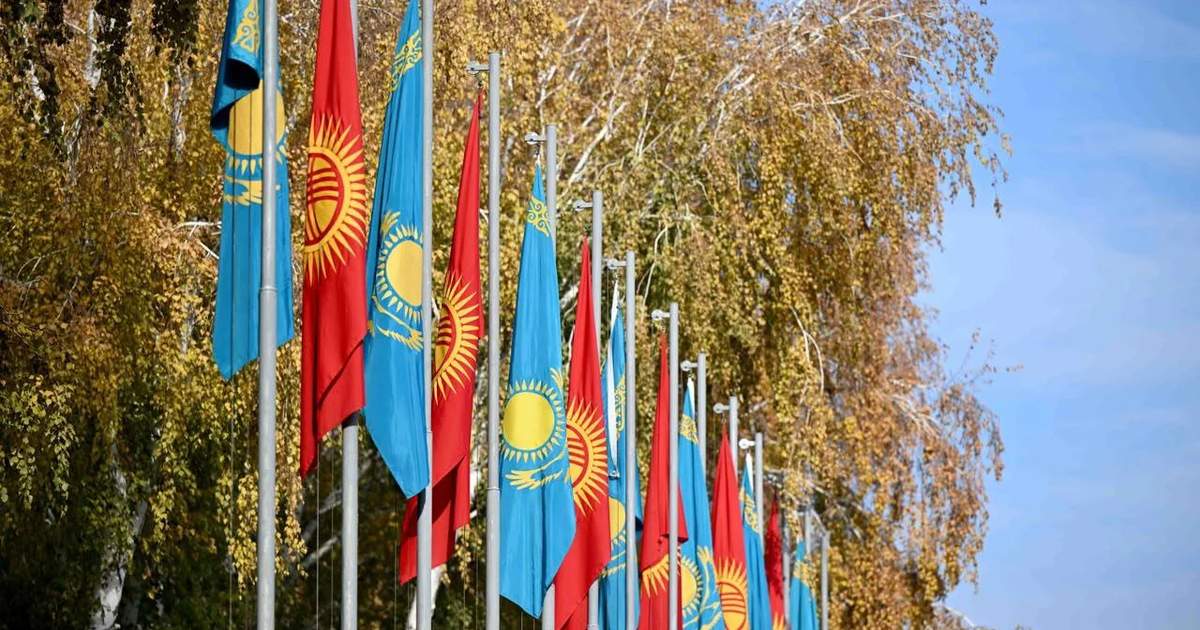Kırgızistan'da Kazakistan ile İkinci Bölgelerarası İşbirliği Forumu açıldı