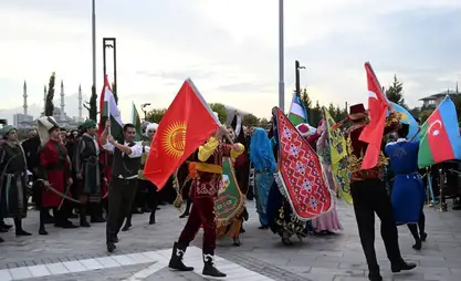 Kırgız geleneklerini yansıtan "Murasker" heykeli Ankara'daki Beştepe Parkı'nda açıldı