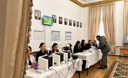 Parlamento Seçimleri. Saat 11:00 itibarıyla seçmen katılımı %7,65 idi