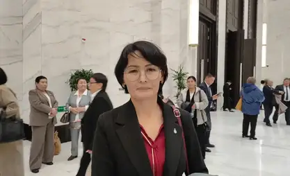 Soltobaeva, genç öğretmenlerin “Yılın Öğretmeni” yarışmasına aktif katılımına dikkat çekti