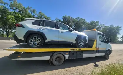 Cogorku Keneş Milletvekili: Bişkek'te araba çekme işi kaldırılmalı