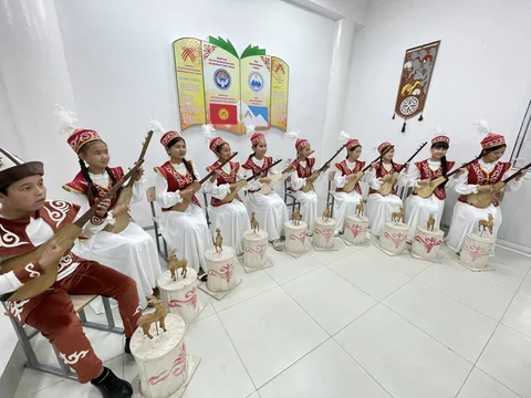 6_fgTbasO.max-2560x1440.format-webp.jpegquality-90.webp