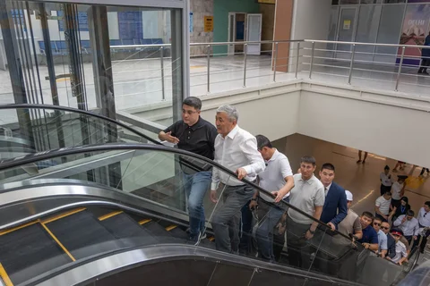 6a3108ee3c35f-_Ggc5WNV.max-2560x1440.format-webp.jpegquality-90.webp