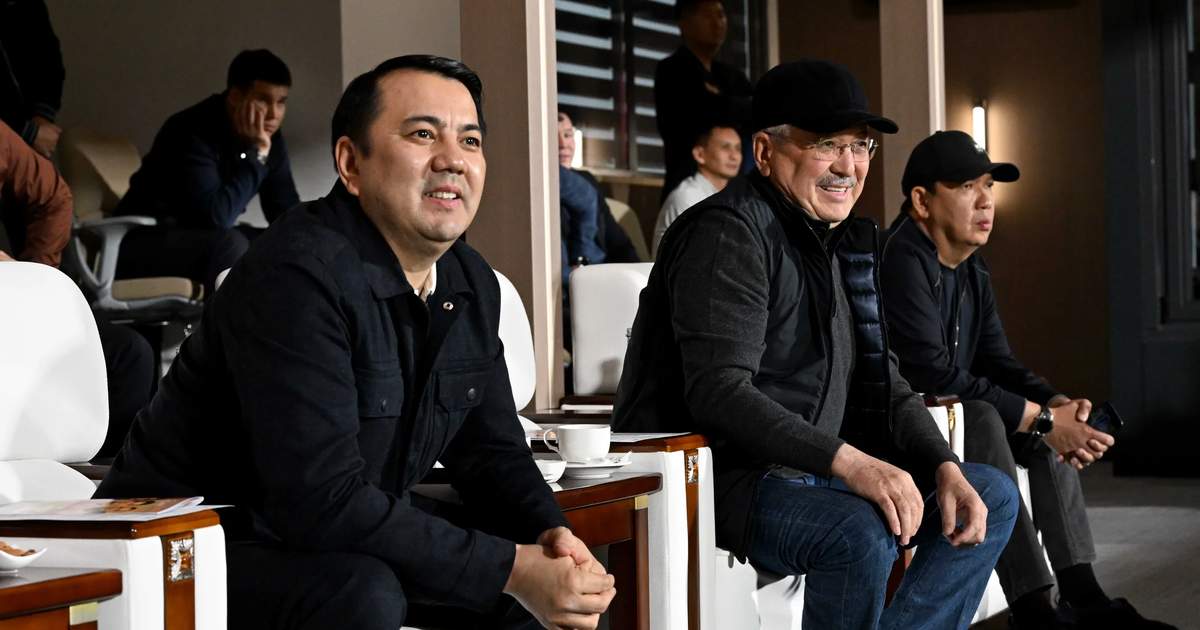 Kasımaliev, Kırgızistan Milli Takımı'nı Lübnan'ı yenmesinden dolayı tebrik etti