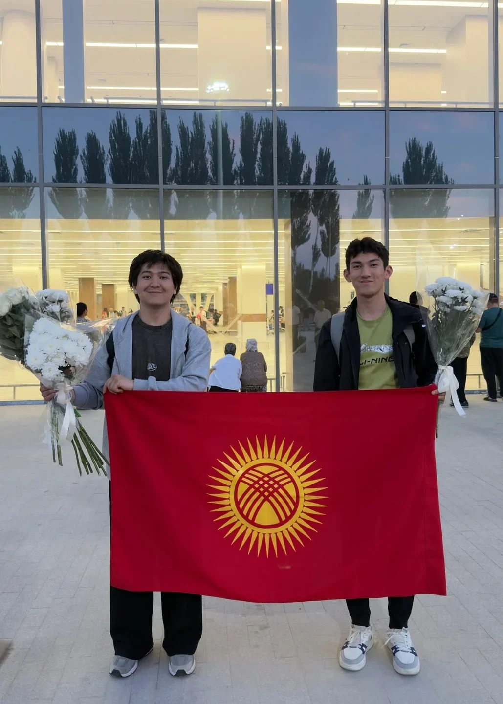 {{ item.title }}