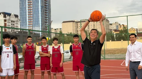 725305563_1489.max-2560x1440.format-webp.jpegquality-90.webp