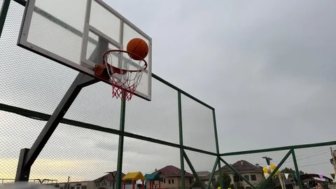 725436232_1489.max-2560x1440.format-webp.jpegquality-90.webp