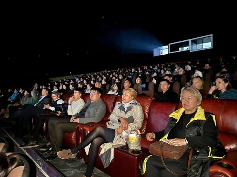 838818586_1640.max-2560x1440.format-webp.jpegquality-90.webp