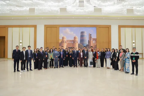 843315648_1723.max-2560x1440.format-webp.jpegquality-90.webp