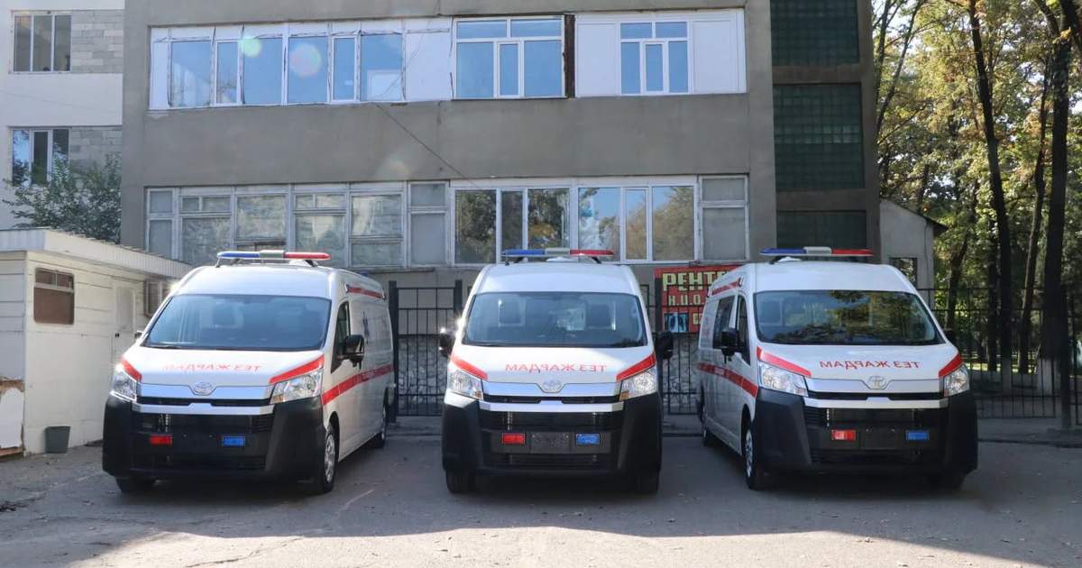 Çüy bölgesi'ndeki Sağlık kuruluşlarına ambulanslar teslim edilecek