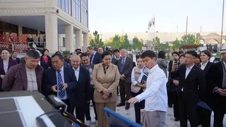 855759688_1221_LYzvXN7.max-2560x1440.format-webp.jpegquality-90.webp
