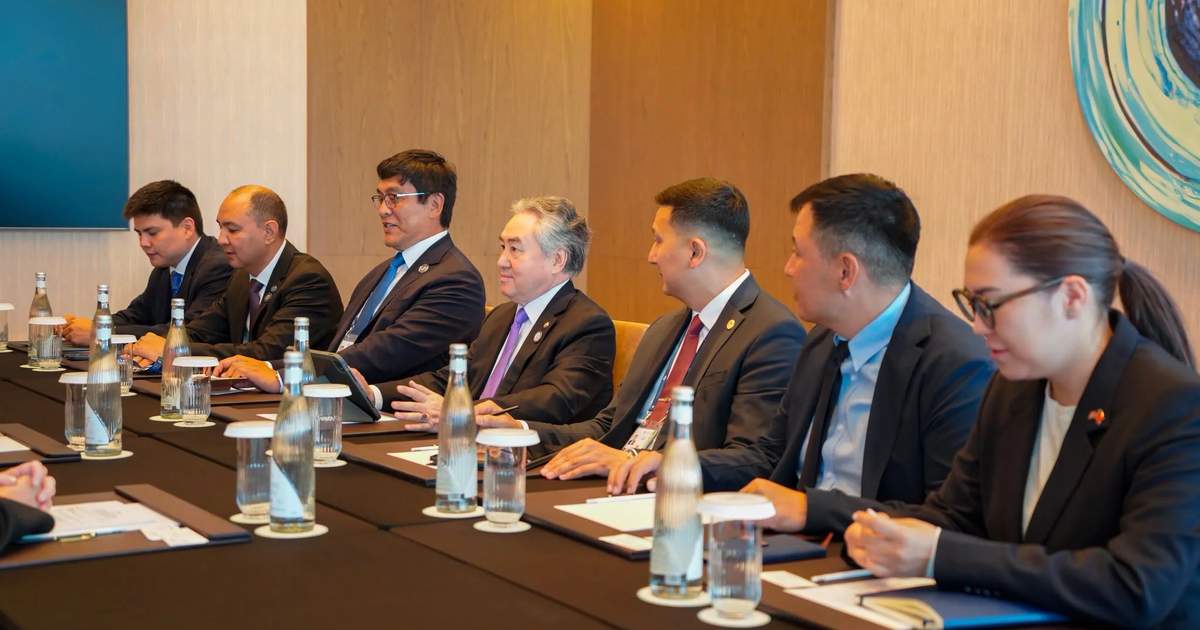 Kırgızistan, Boeing ile olası uçak tedarikini görüştü