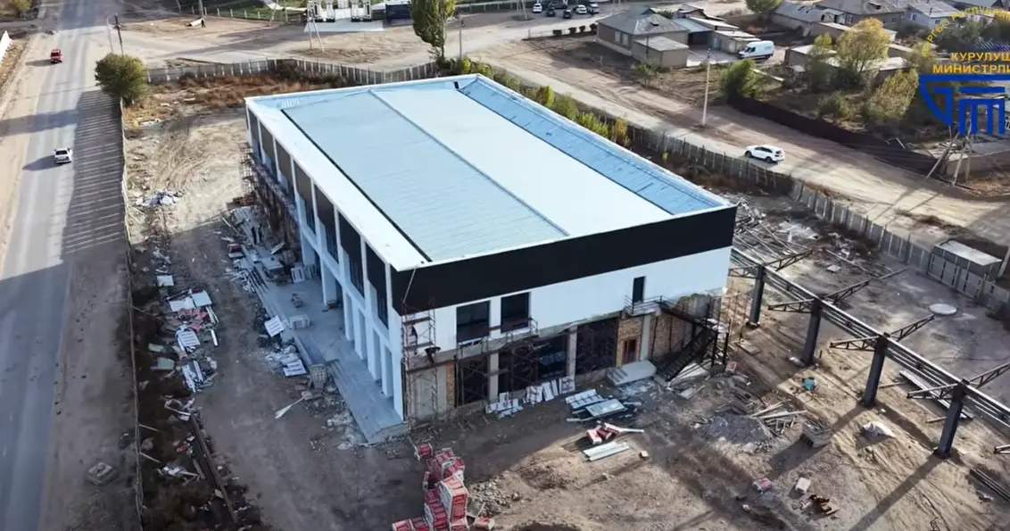 Koçkor'da 395 milyon som maliyetle yeni bir otobüs terminali inşa ediliyor