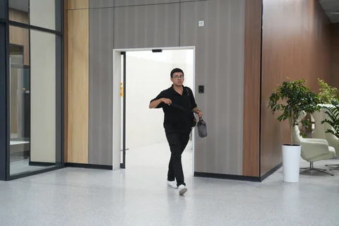 DSC00198.JPG.max-2560x1440.format-webp.jpegquality-90.webp