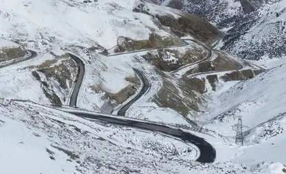Kırgızistan'daki tüm geçitler trafiğe açık