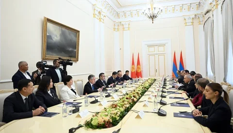 IMG_4938_xvoWy.max-2560x1440.format-webp.jpegquality-90.webp