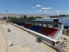IMG_5118_DAy2TqG.max-2560x1440.format-webp.jpegquality-90.webp