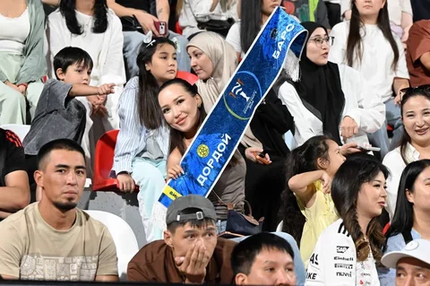 IMG_7883_0laJ6.max-2560x1440.format-webp.jpegquality-90.webp