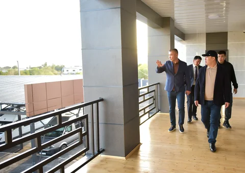 IMG_9845_7RKhdCy.max-2560x1440.format-webp.jpegquality-90.webp