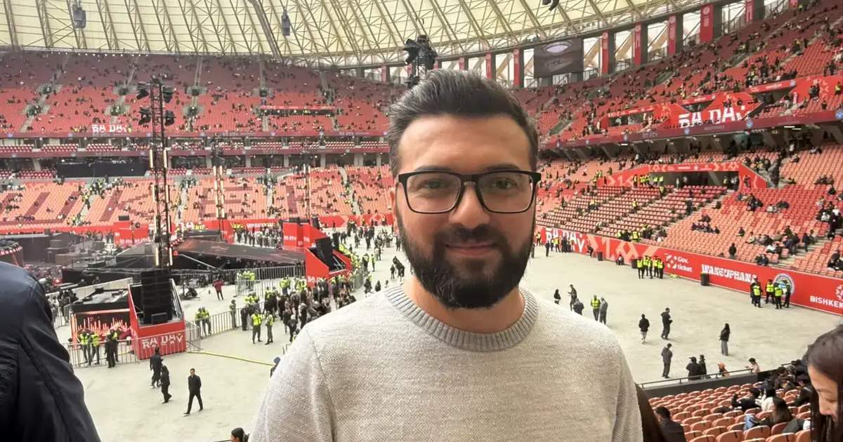 Türk girişimci Cem Mehmet, Bişkek Arena'nın Orta Asya'nın en iyi stadyumlarından biri olduğunu söyl…