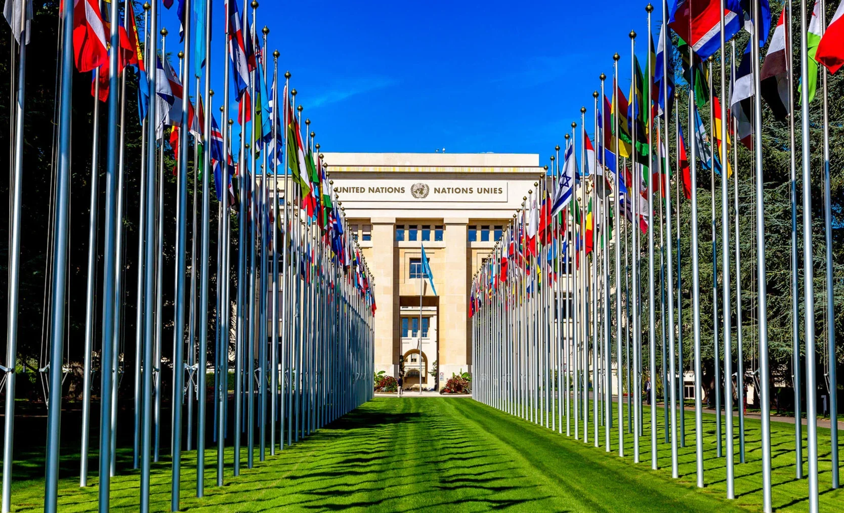 Palace-of-Nations3..2e16d0ba.format-webp.fill-1668x1014.webp