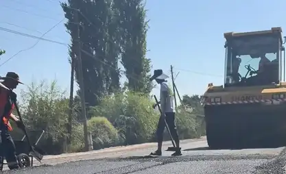 Suzak'ta Kaşka-Terek-Katrankı yolu asfaltlanıyor