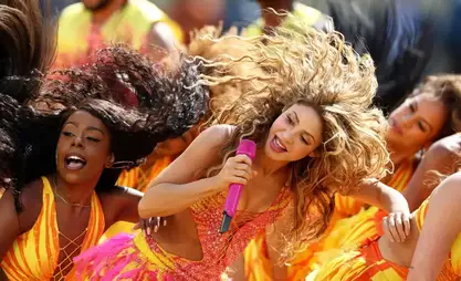 Dünyaca ünlü şarkıcı Shakira, Bişkek'te konser verecek