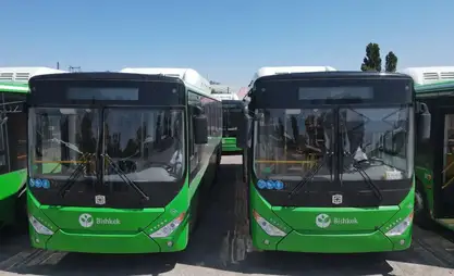 Bişkek, toplu taşıma sürücüleri için yeni ücret sistemini uyguluyor