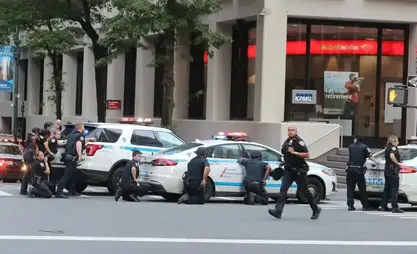 New York'taki silahlı saldırıda beş kişi öldü