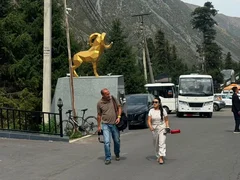 b2f75685-67ef-.max-2560x1440.format-webp.jpegquality-90.webp