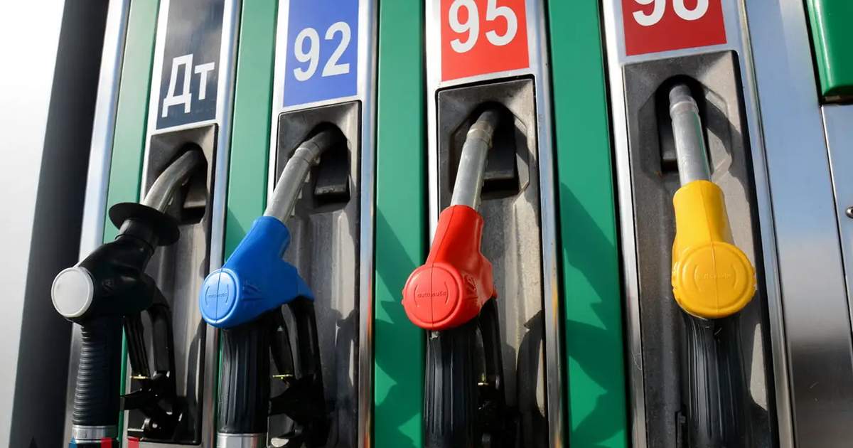 AI-92 benzinine verilen devlet desteği litre başına 30,88 som'dur