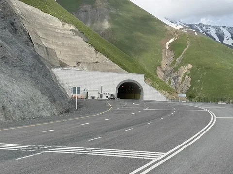 c28876e2-fbab-.max-2560x1440.format-webp.jpegquality-90.webp