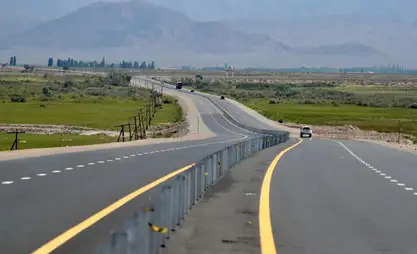 Isık-Köl gölü kıyısındaki güney yolunun inşaatının 2026 yılında tamamlanması planlanıyor